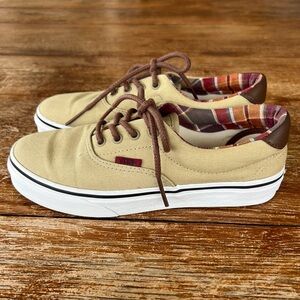VANS Tan with Aztec Print Lining Sneakers Low Top Skate Shoes Youth 3.5